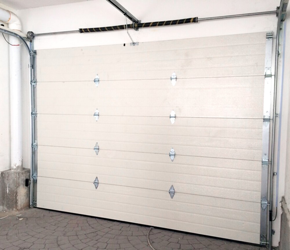 European 18x7 ft steel material wood looking horizontal sliding gate garahe doors